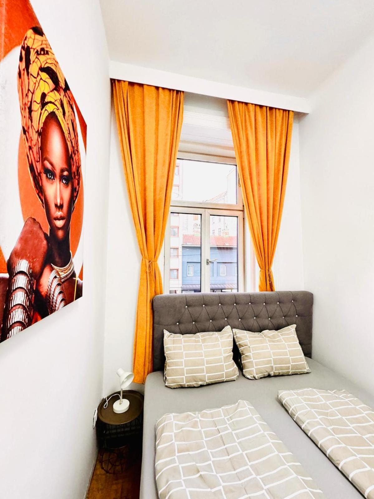 וינה Cozy 9Br Shared Apartment, Only 12Min Walk To Augarten מראה חיצוני תמונה