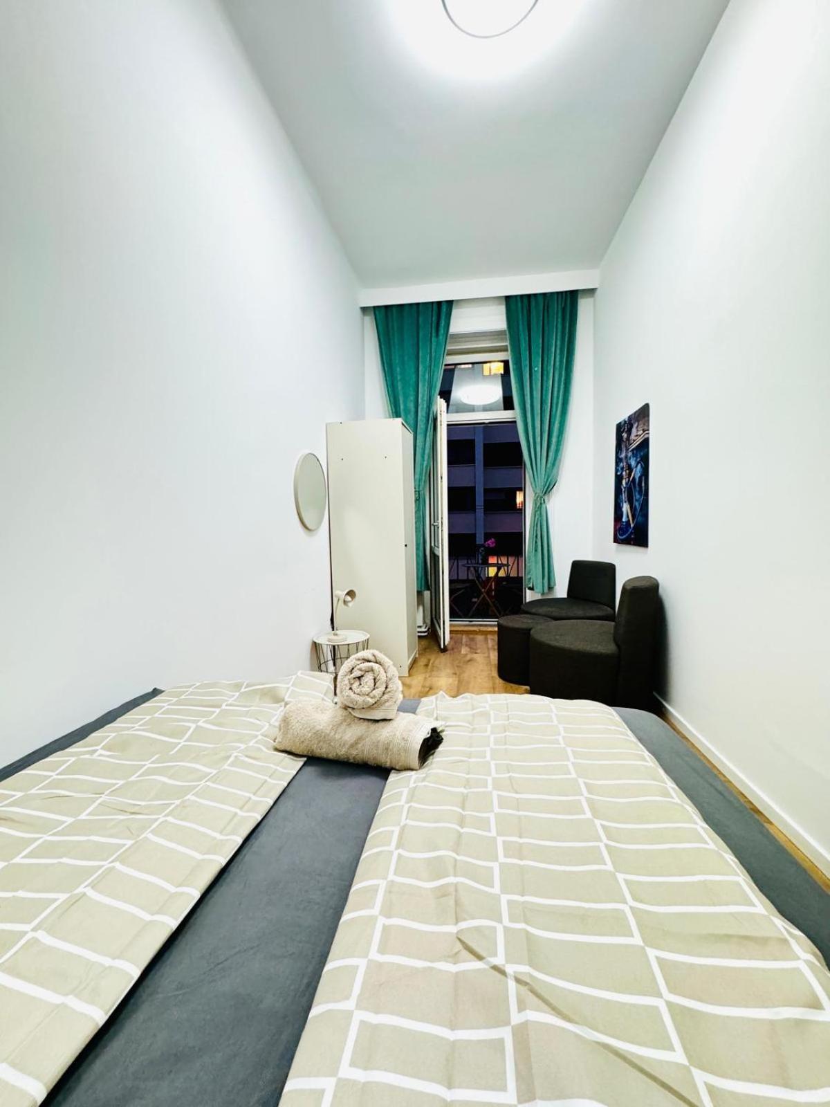 וינה Cozy 9Br Shared Apartment, Only 12Min Walk To Augarten מראה חיצוני תמונה