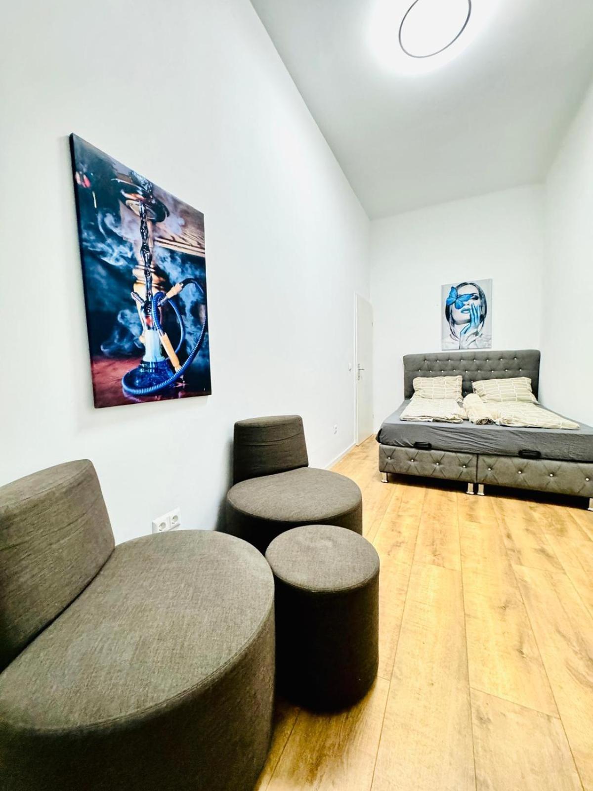 וינה Cozy 9Br Shared Apartment, Only 12Min Walk To Augarten מראה חיצוני תמונה