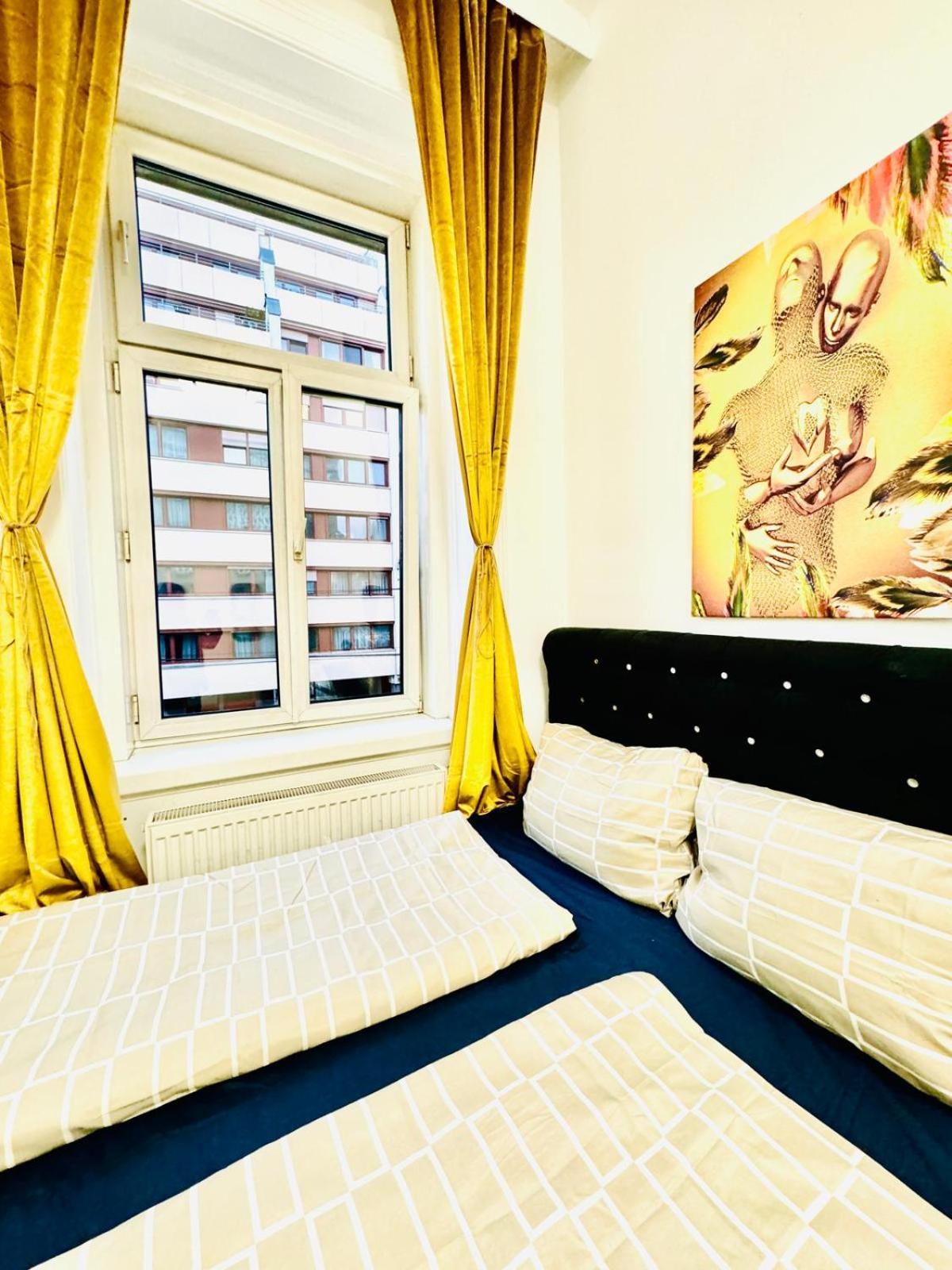 וינה Cozy 9Br Shared Apartment, Only 12Min Walk To Augarten מראה חיצוני תמונה
